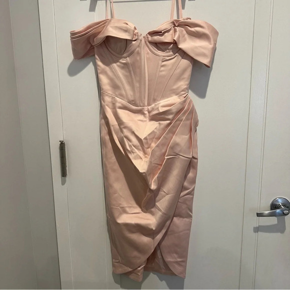 House of CB Camila Blush Pink Midi Off the Shoulder Corset Dress - Picture 12 of 13